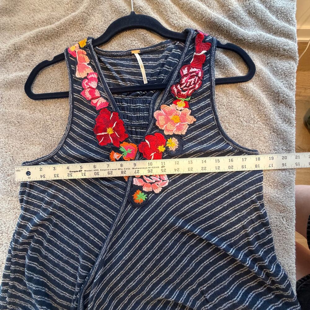Free People Frida Embroidered Striped Tank Navy Womens Small Floral Flattering - Picture 8 of 9